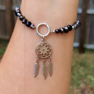 🛍✨3/$25✨🛍 DREAM CATCHER Black Crystal bracelet